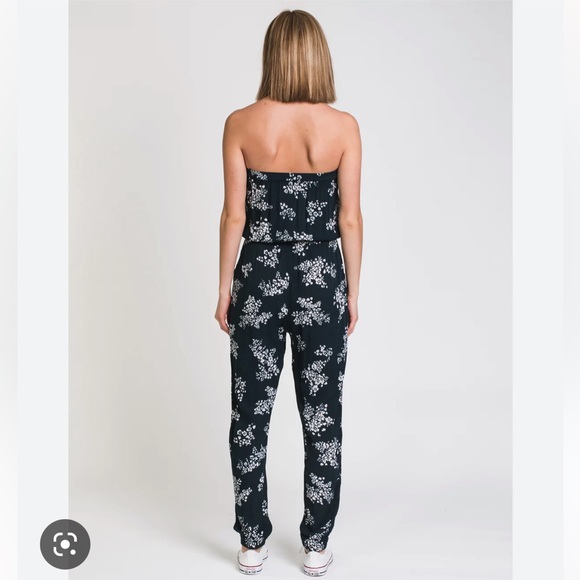 BNWT Harlow Ellie Tube Jumpsuit - Picture 7 of 9